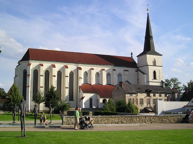 Litomyšl - kostel Povýšení sv. kříže